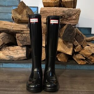 Hunter Black Tall Rain Boots